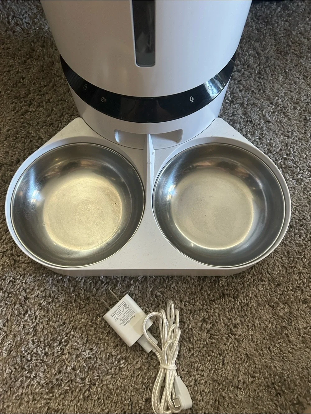 Petlibro automatic Pet Feeder with camera - White